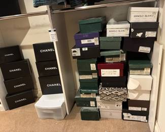 Unmarked Luxury Shoe Boxes