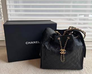 chanel quilted hobo bag