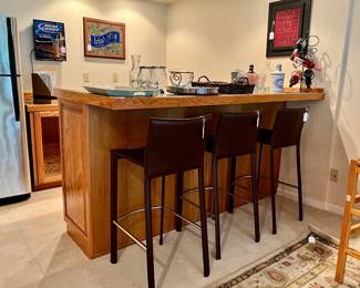 STOOLS