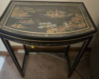 Vintage Chinoiserie Nesting Side Table  Black  Gold