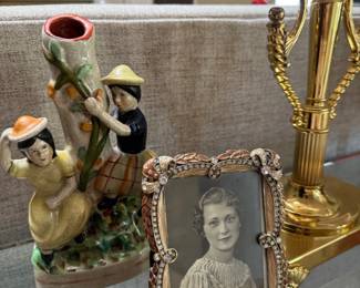 Staffordshire style, fab frame 