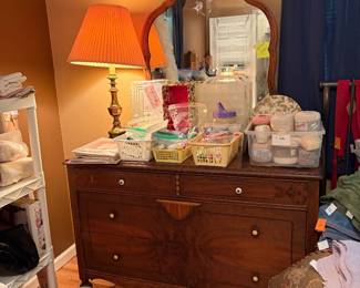 vintage dresser w/mirror