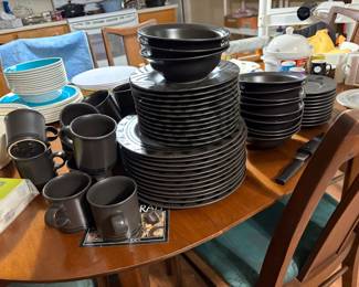 Pfaltzgraf set of dishes