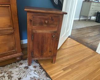 AUGUST JACKSON NIGHT STAND ~ $75 ~ H 28, W 17, D 13 1/2