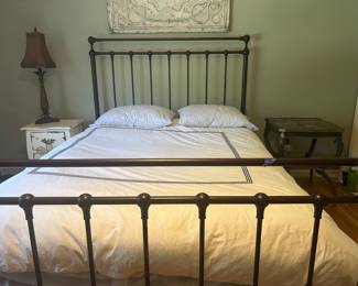 BRASS QUEEN BED & MATTRESS ~ $150 ~ W 60, FOOTBOARD H 40, HEADBOARD H 60