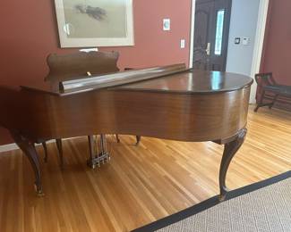 STUNNING KIMBALL BABY GRAND PIANO IN AN EXQUISITE MEDIUM WOOD TONE