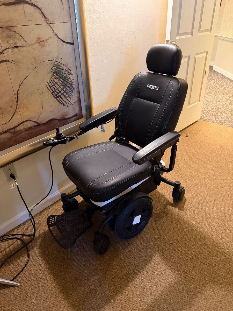 Pride Jazzy Motorized Wheel Chair - $450 (Battery Replaced)