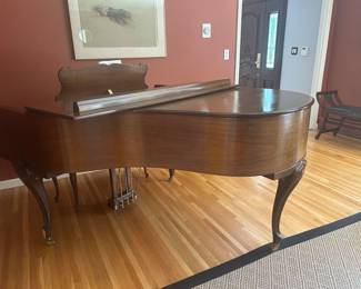 STUNNING KIMBALL BABY GRAND PIANO IN AN EXQUISITE MEDIUM WOOD TONE
