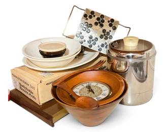 Vintage Kitchenware Including WarmOTray, Decor, Electric Knife, More