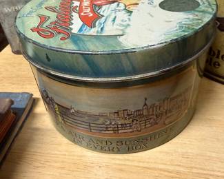 Vintage tins