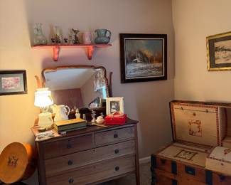 Dresser with mirror, chest, hat box, porcelain & glass