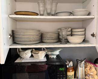 Dishes, Pyrex nesting bowls, microwave, can opener