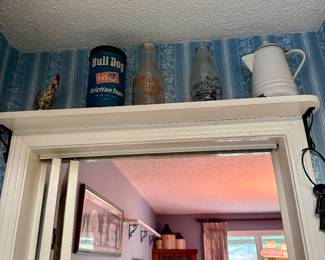 Bottles & enamelware