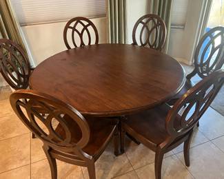 QUALITY ROUND DINING SET WITH 6 CHAIRS