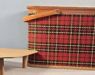 Vintage Redmon Plaid Picnic Basket with Convertible Portable Table Lid