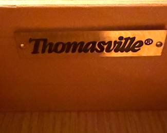 Thomasville Bedroom Suite