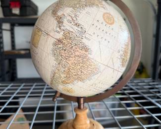 Globe