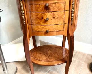 Louis xv style burl wood side table