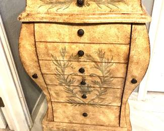 Bombay style jewelry chest