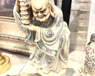 Collection of oriental decor pieces