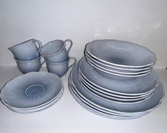 Mikasa Spring Cornflower Dinnerware Set