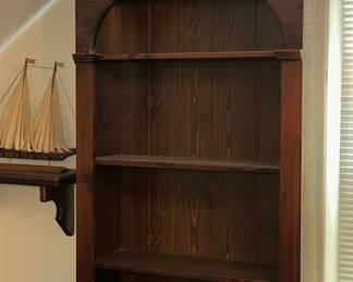 Traditional Style Bookcase