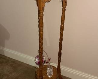 Victorian Style Barley Twist Plant Stand