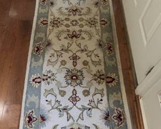 LR Resources Charisma Collection Wool Runner