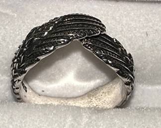 Jeulia Angel Wing Ring