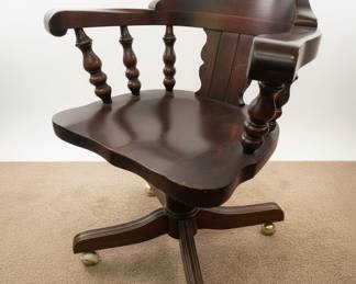 Captain's Style Swivel Desk Chair