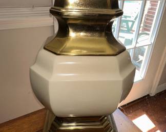 Stiffel Style Cream Porcelain & Brass Hexagonal Table Lamp