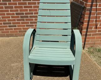 Adirondack Style Resin Outdoor Chair