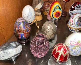 Assorted Decorative Eggs, including Faberge Style and Hinged Trinket Boxes