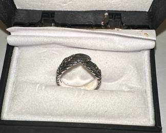Jeulia Angel Wing Ring