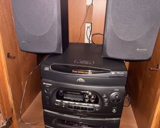 Sharp CD-C454 Mini Component System