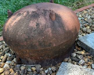 Cast Iron Cauldron Pot