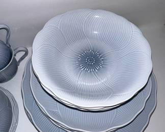 Mikasa Spring Cornflower Dinnerware Set