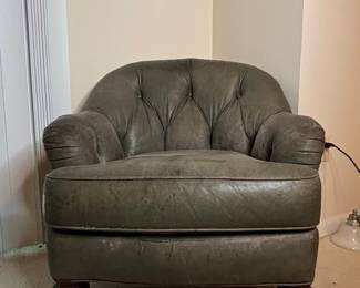 Chesterfield Leather Club Chair