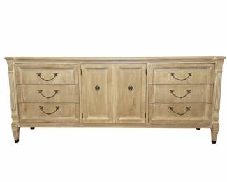 Hickory Manufacturing Company Triple Dresser