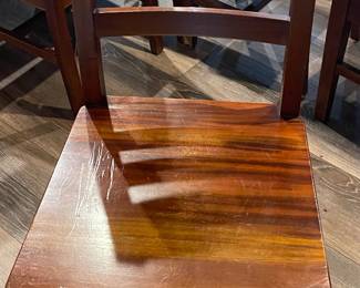 Dining room chair that matches dining table