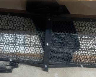 Cargo carrier