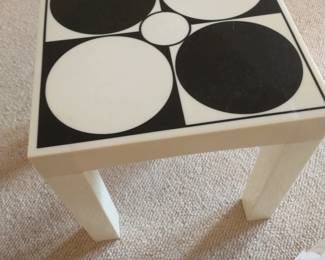 Original vintage 1970s plastic parsons table
