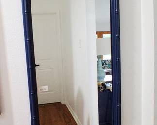Lacquered vintage mirror. Bamboo!