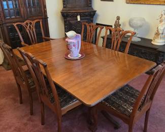 Vintage dining table w/ six chairs