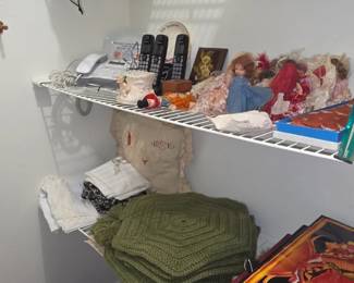 Picture Frames - Dolls -