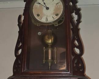 Antique Mantle Clock