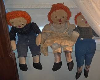 Old Ragandy Ann Dolls
