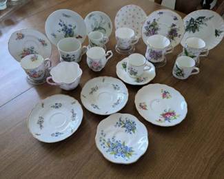 MC177Vintage Bone China Teacup Sets