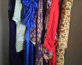 MC200Womens vintage clothing