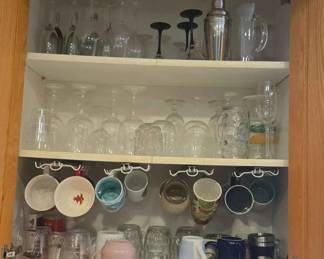 MC128Assorted Stemware With Glassware And Mugs